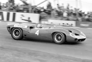 Brands Hatch, Kent, England: Britains John Surtees driving his Lola 70 Chevfrolet
