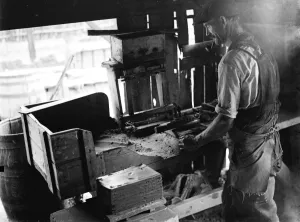 Machinery Prints: Brick making at the Hollingbourne brick works. 1935