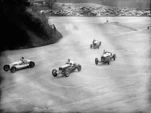 British mountain handicap at Brooklands. The Brooklands Automobile racing club s