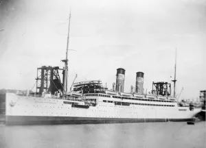 British ship with 400 passengers on fire at sea. The British steamer SS Byron which
