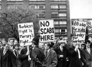 Building workers strike. Barbican strikers picket outside Mytons prior to their