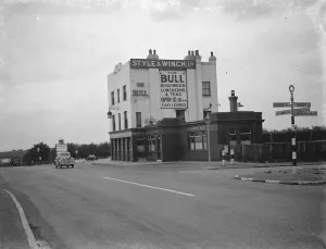 Public House Prints: The Bull Inn located in Bull Inn, Birchwood, St Mary Cray, Kent. 1938