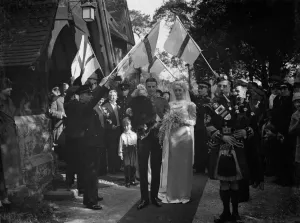 Captain Buchaman Dunlop and Miss R C Serjeant, Hextable. 1 April 1938