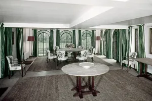 Chartwell, home of Sir Winston Churchill The Dining Room
