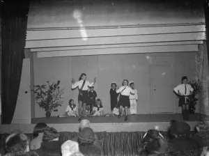 Actor Prints: Children performing on stage in Eynsford, Kent. 1938