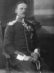 Church obtains new Royal canon owing to World War. Ex Prince George of Bavaria