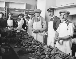 Work Prints: Colchester - An army of men were employed opening oysters for the annual feast 19