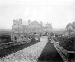 College Harlech, residential college for adult education at Harlech. 27 August 1927