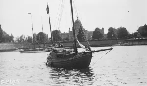 Where is Commander Maude ? Where is Commander Maude, who is sailing with no company