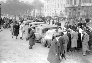 Competitors in the Monte Carlo Rally checked in at the control station in the Place de la Concords