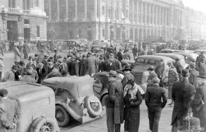 Competitors in the Monte Carlo Rally checked in at the control station in the Place de la Concords