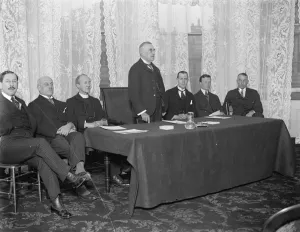 Constitutionalists Association holds its first meeting. An interesting gathering