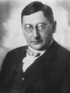 Count Kuno Klebelsberg. Hungarys very American minister of Education. 9