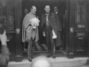 County Roczynski, the new Polish Ambassador, presents credentials to the King
