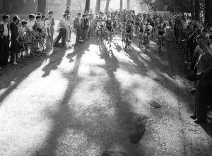 Bicycle Prints: Cycle race A TopFoto