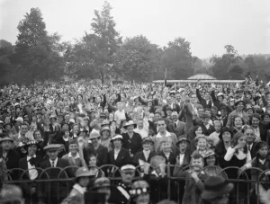 Route Prints: The Dartford Carnival. 1936