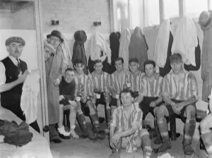 Dartford Club dressing room, footballers. 1937