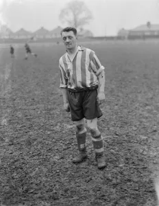 Dartford versus Charlton, football. Joe Harron. 1937