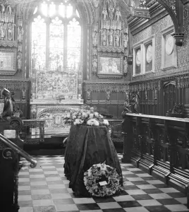 Death of Queen Alexandra. Lying in state in Sandringham Church. 22 November 1925