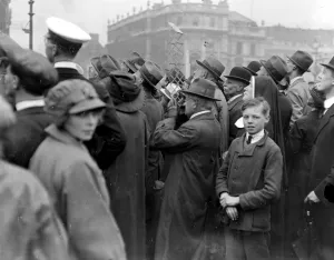 Declaration of Peace. A periscope brought into use in Trafalgar Square. 2 July 1919