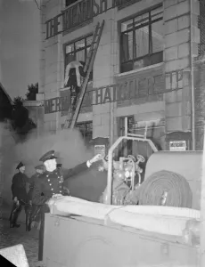 Smoke Prints: Demonstration by the the Auxillary Fire Service at the The Kentish Mercury office in Greenwich