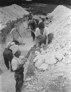 Spade Prints: Digging a trench in search for skeletal remains in Horton Kirby, Kent