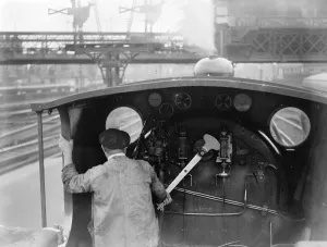 Railways Prints: The driving cab of a typical Southern Railway Engine at Waterloo Station. 2 July 1923