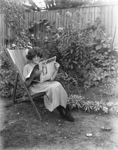 Duchess of Leinster by the Sea 27 August 1923