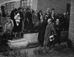 Duke of Kent opens new housing estate. The Duke of Kent opened the Hampstead Council s