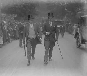 The Duke of Westminsters daughter weds. Mr W Filmer Sankey and Lady Ursula Grosvenor