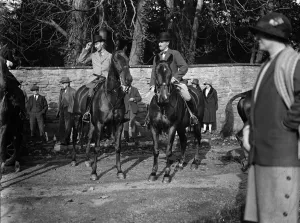 The Duke of York goes hunting. Meet of the Pytchley at Welton. 2 November 1928
