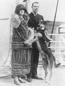 The Earl and Countess of Northesk leave New York. The Earl and Countess of Northesk