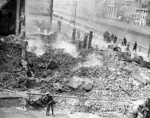 Easter Rising (originally captioned The Dublin rebellion) Large clothing shop