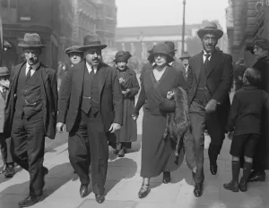 Egyptian murder trial at the Old Bailey. Mme Said, sister of the murdered man