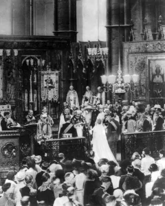 Elizabeth Bowes Lyon (Queen Mother) marries Duke of York (George IV) Wedding ceremony