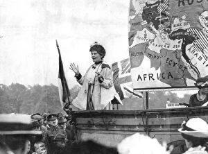 Suffragette Collection: Emmeline Pankhurst, speaking at Hyde Park London - May 1917