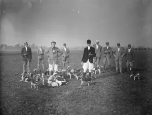 Eton beagles meet. The Eton College Beagles held their opening meet at the Pumping