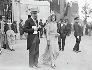 Couple Collection: Eton versus Harrow at Lords. Mr and Mrs Ronald Armstrong Jones. 10 July 1931