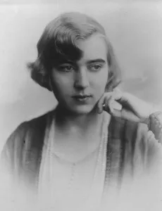 Prints of Europes prettiest royalty. Princess Ingrid of Sweden, a new studio portrait. 3 August 1928 1920s Prints: Europes prettiest royalty. Princess Ingrid of Sweden, a new studio portrait