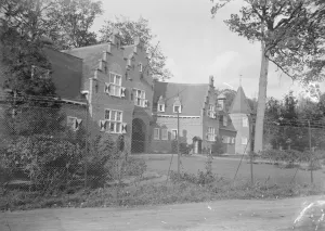 The ex - Kaisers wedding. The lodge at the main entrance to Doorn Castle in