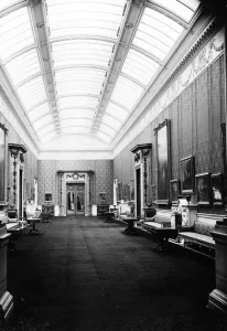 Although the external appearance of Buckingham Palace has been greatly improved in