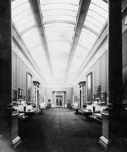 Although the external appearance of Buckingham Palace has been greatly improved in