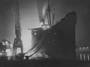 Dock Prints: Extraordinary fire precautions are being observed at Southampton following the fire