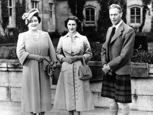 Family Picture at Balmoral Castle Scotland August 1951 Queen Elizabeth Queen Mother