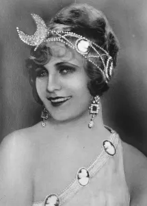 Movie Star Prints: Famous continental film star in London. Maria Corda, now in London in connection