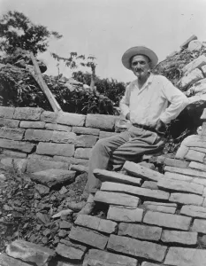 Dr Gann Prints: Famous explorers striking discovery. Dated tablet found on Hitherto Unknown Maya