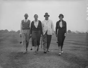 Famous golfing girls and their fathers met in the annual Fathers and Daughters golf