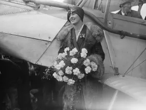 Plane Prints: Famous woman aviator returns. Lady Heath ( Mrs Elliot Lynn ) after her arrival
