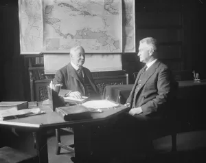 Two Fathers lunch together at the House of Commons Mr Thomas Mason Wilfod, father