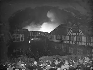 Bridge Prints: Fire, Halls, Dartford ( crowds watching ). 1937
